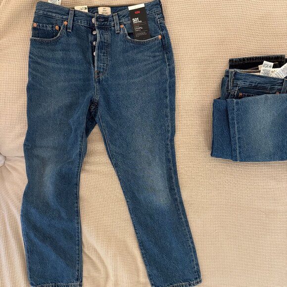 Never Worn/Tags Intact: 501® Original Cropped Women's Jeans - Picture 1 of 5